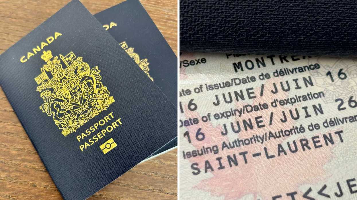 Un passeport canadien. Droite : un passeport canadien.