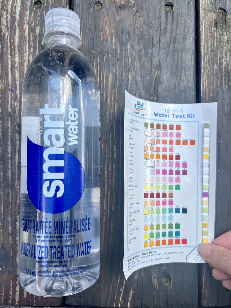 meilleure eau en bouteille quebec Narcity