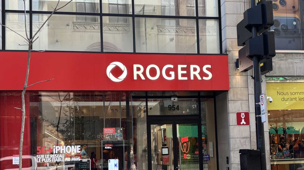 Une façade d'une succursale Rogers.