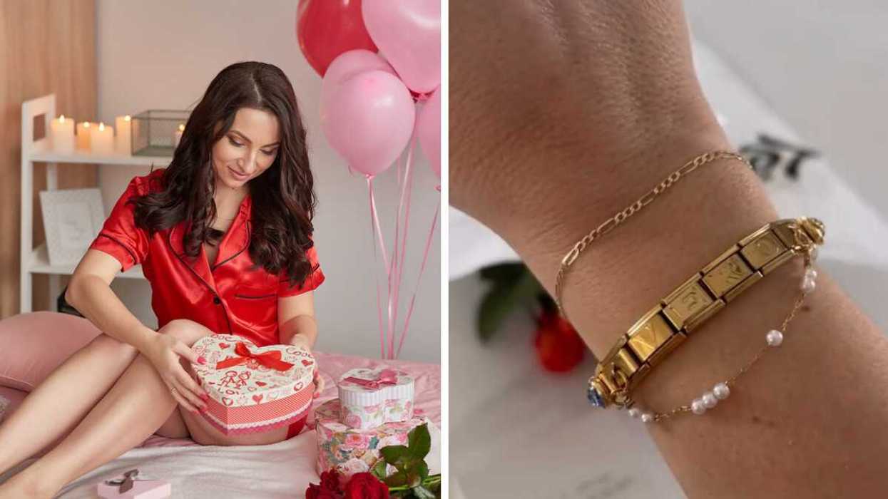 Une femme déballe un cadeau de la Saint-Valentin. Droite : Bracelet Prysm et bracelet Ken & Jame.