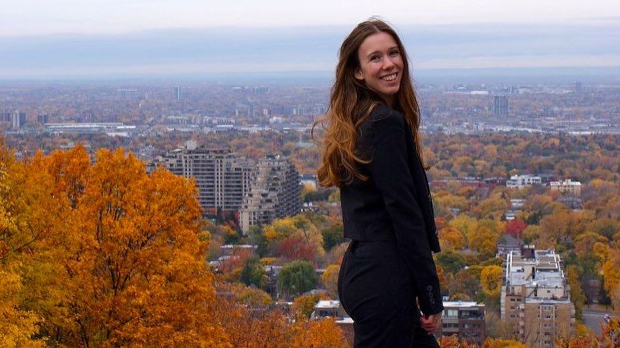 Une personne au Belvédère Outremont.