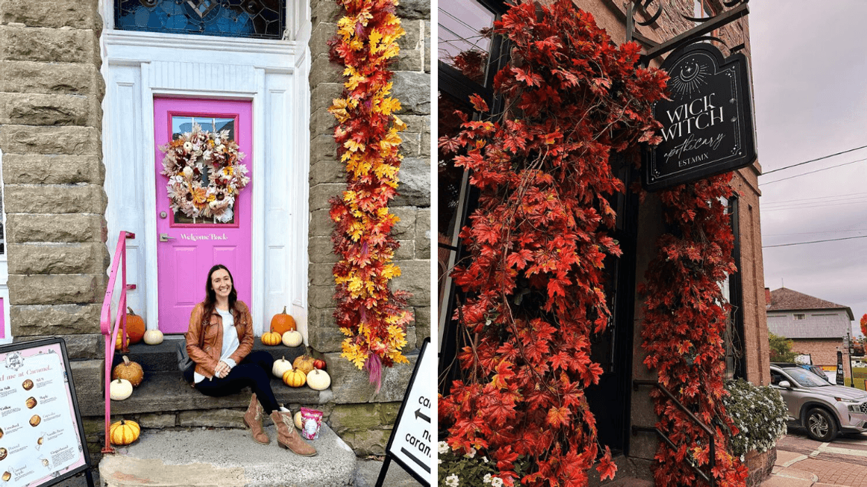 Une personne devant une porte rose. Droite : une boutique avec des décorations d'automne.