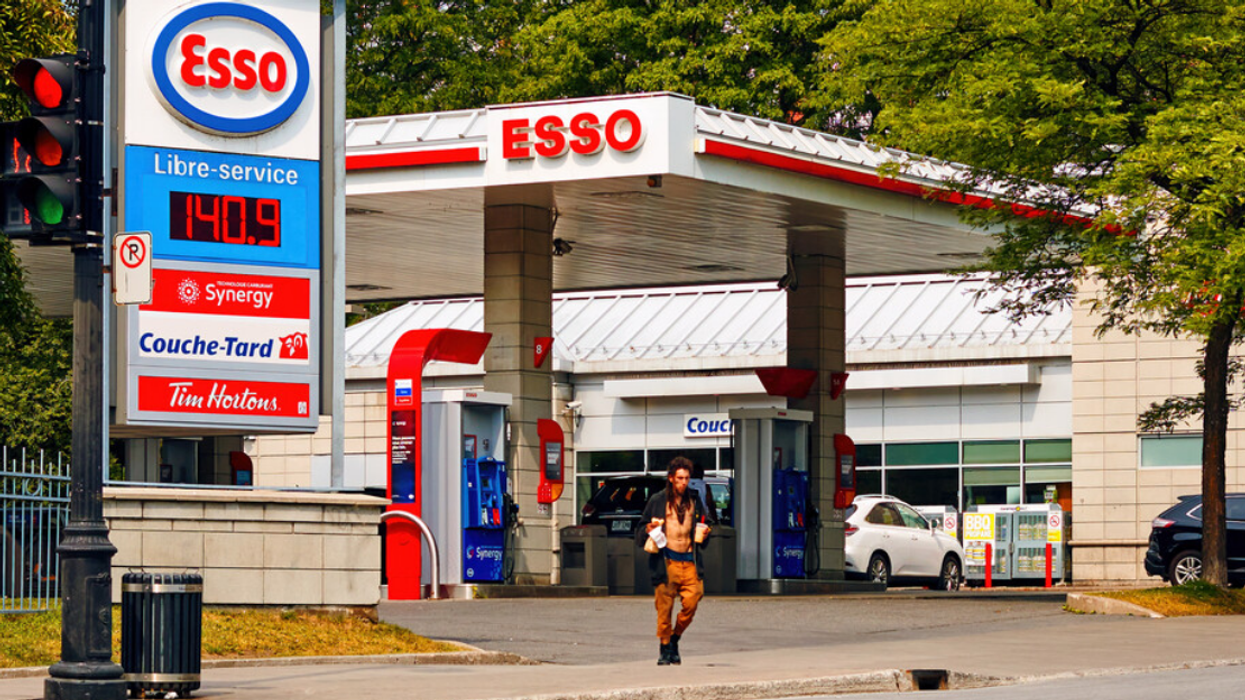 Une station-service.