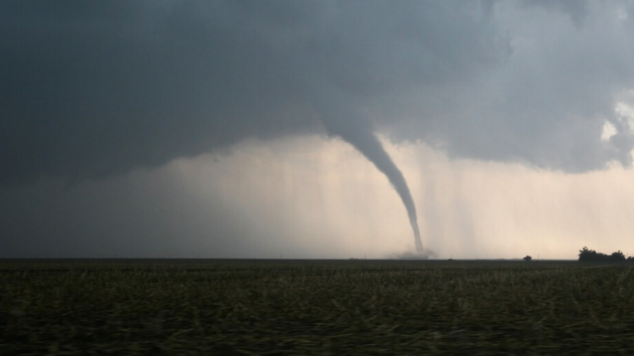 Une tornade.