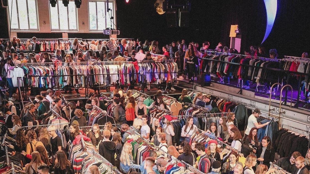 Une vente Kapara Vintage au Bain Mathieu à Montréal.