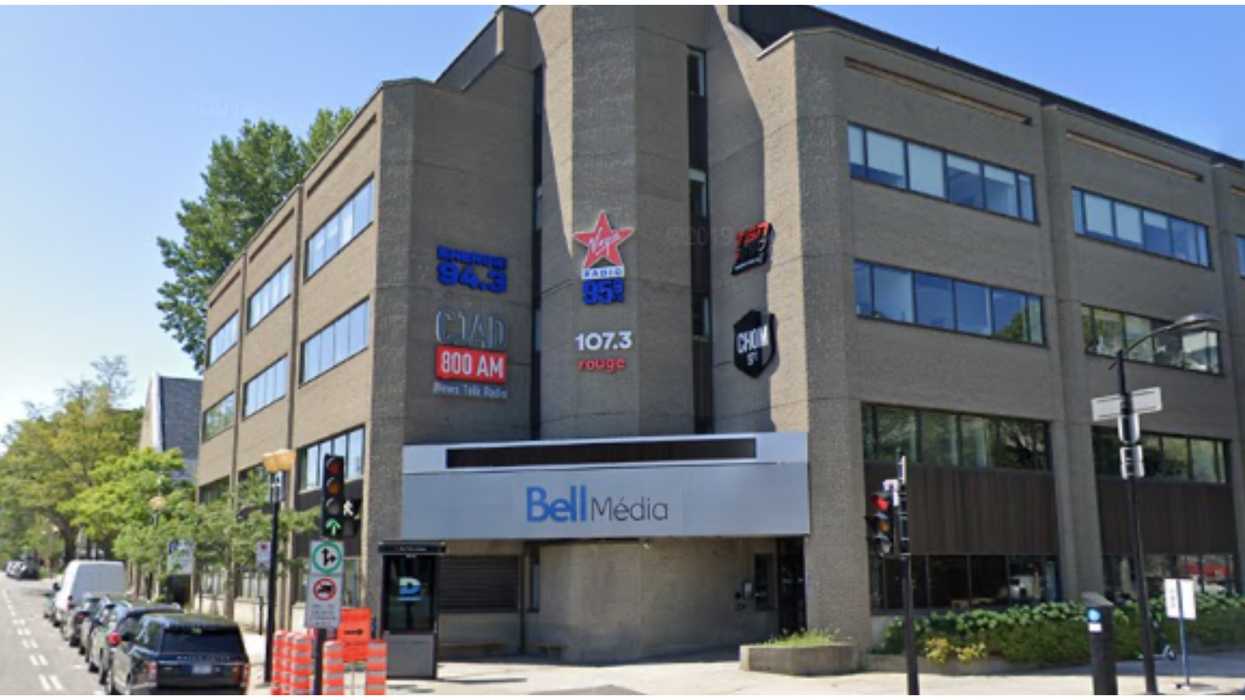 Vague de dénonciations: La musique des artistes visés toujours à la radio