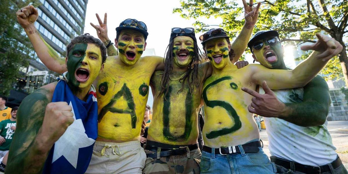 Vancouver bars rush beer and staff to the front line of World Cup’s war on thirst Vancouver bars rush beer and staff to the front line of World Cup’s war on thirst
