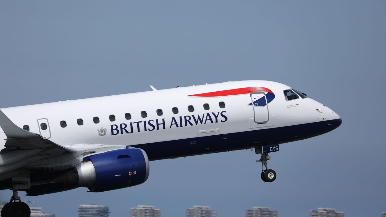 Variant de la COVID-19 : Le Canada suspend tous les vols en provenance du Royaume-Uni