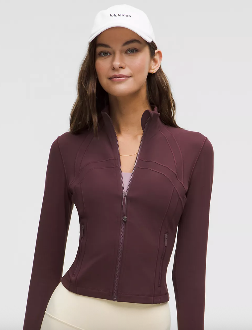 Veste courte Define en Nulu sur le site de Lululemon.