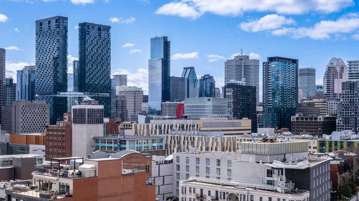 Vue des gratte-ciel du centre-ville de Montréal.