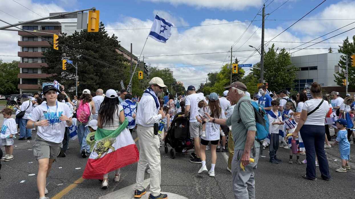 Walk With Israel draws 10s of thousands in Toronto