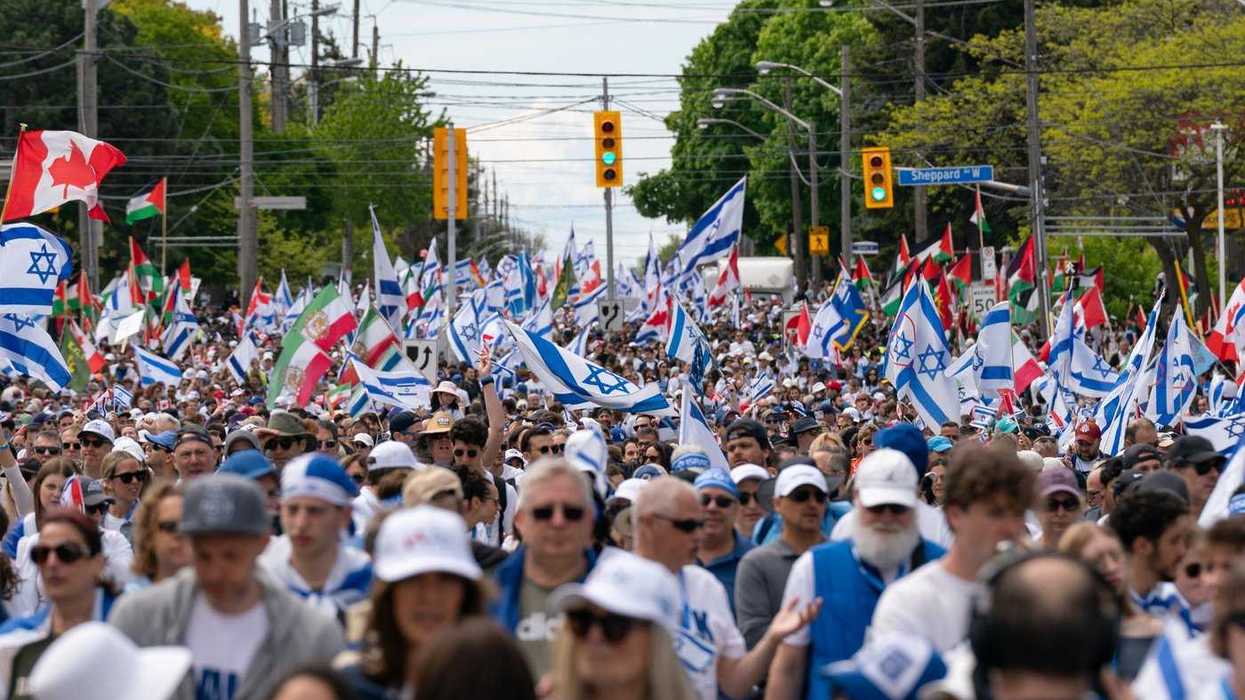 Walk With Israel draws thousands in Toronto