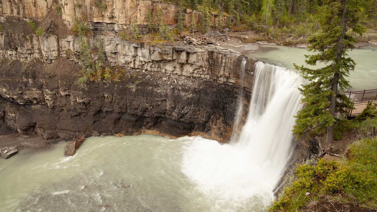 Waterfall In Alberta Caused The Deaths Of 3 Family Members