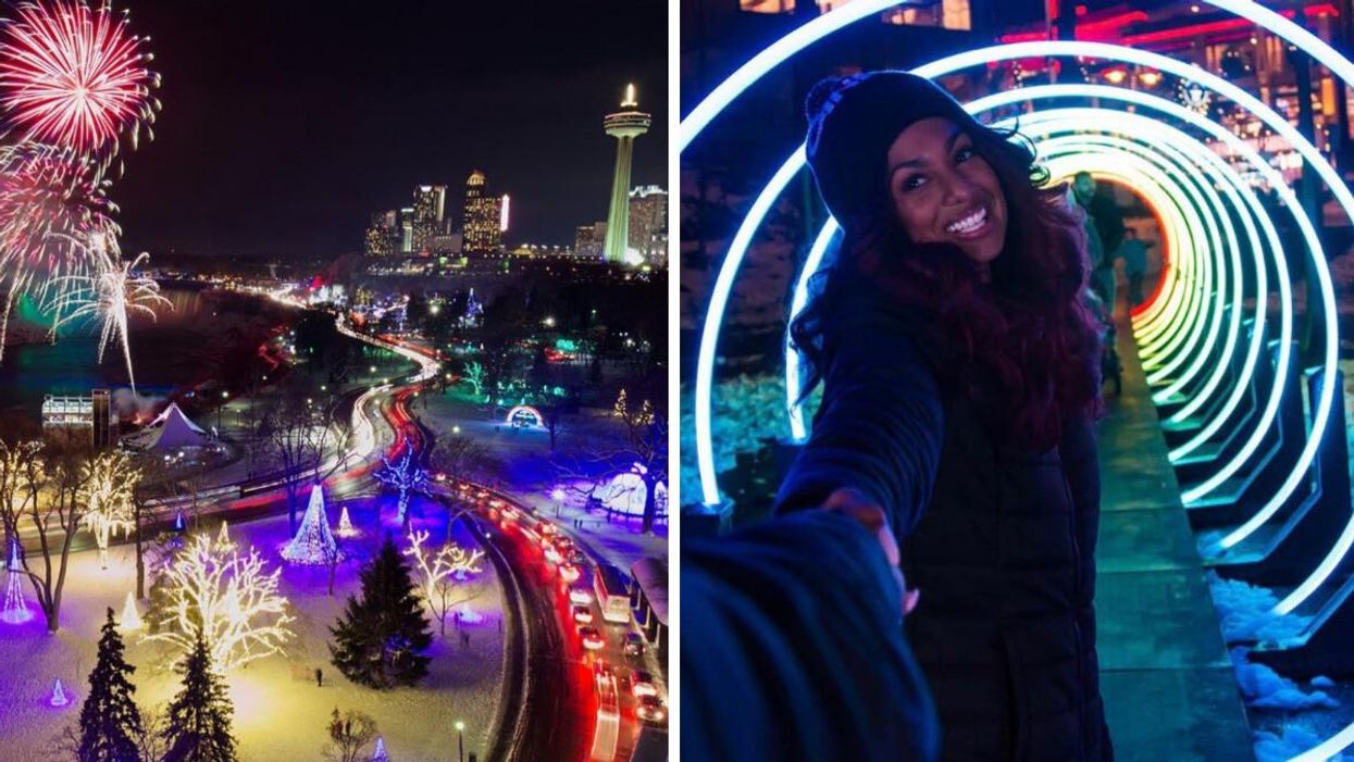 Winter festival of lights en Ontario vu de haut avec toutes les lumières. Droite : Jeune femme dans les jeux de lumière.