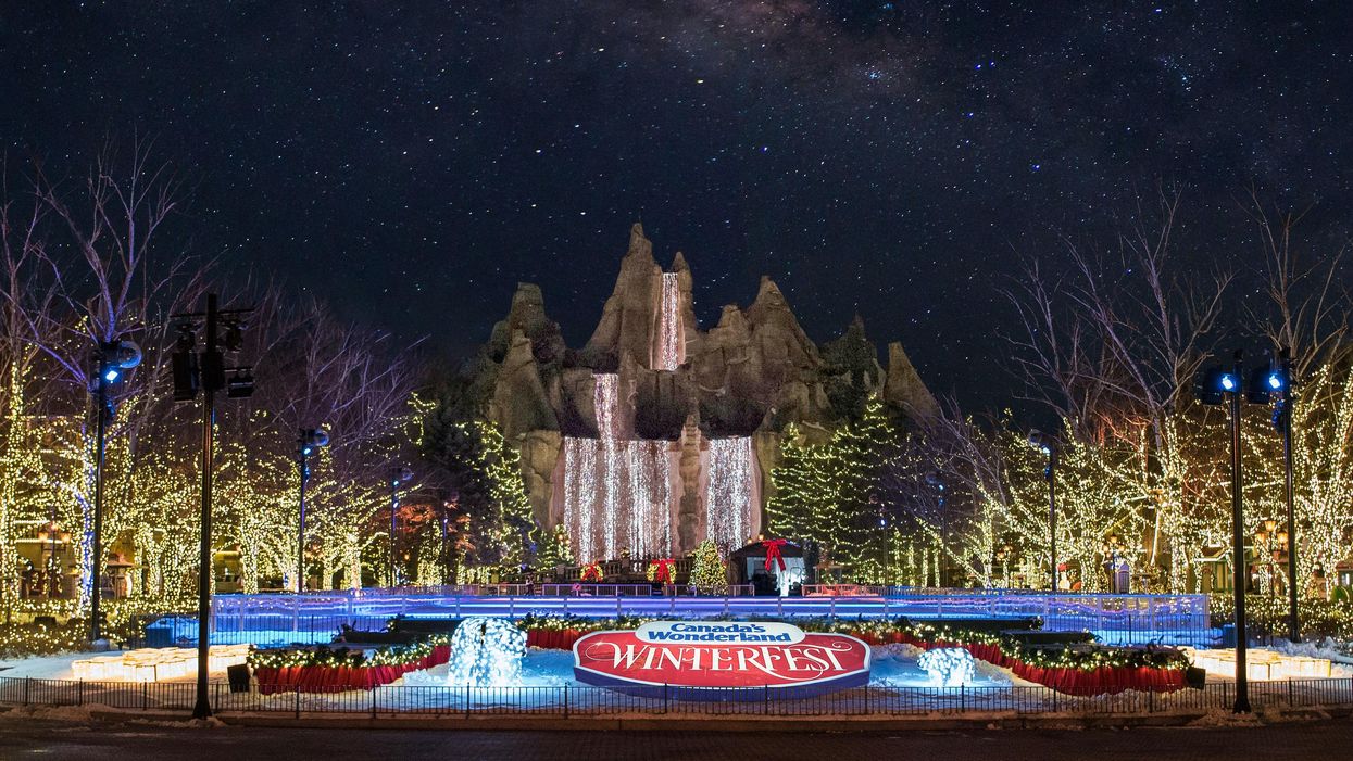 WinterFest Is Turning Canada's Wonderland Into A Twinkling Paradise & Here's What To Expect