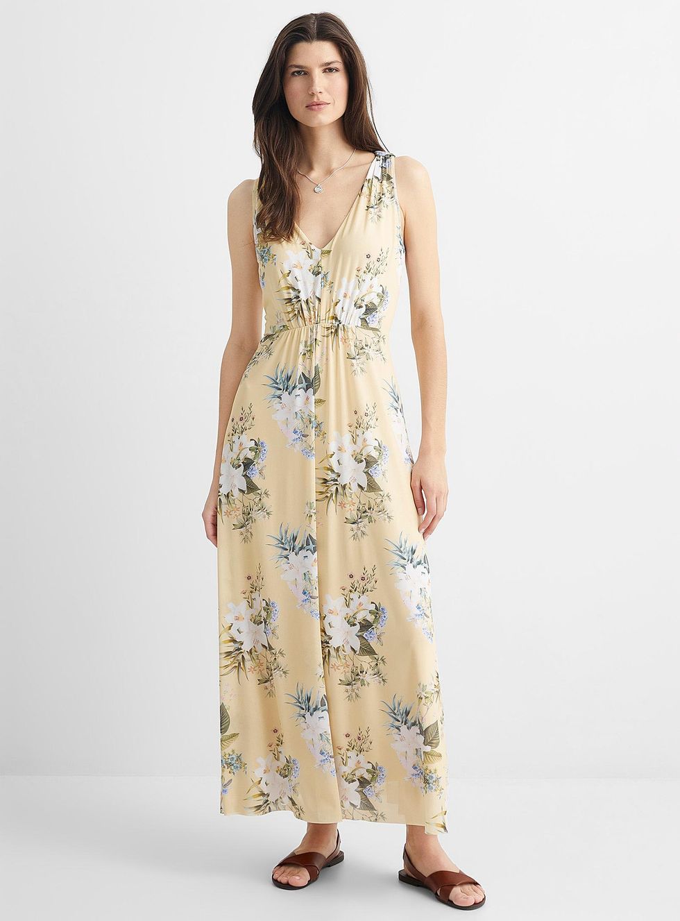 woman wearing flora maxi summer dress