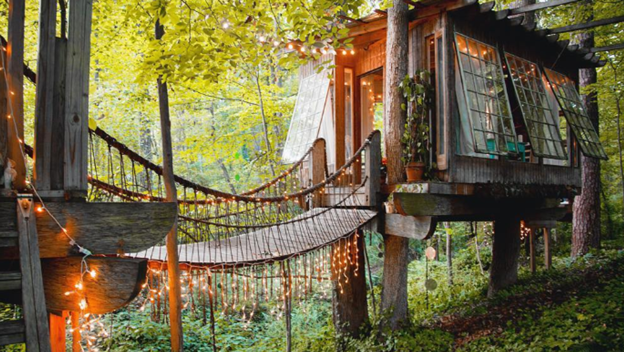 You Can Relive Part Of Your Childhood At This Magical Treehouse Airbnb In Atlanta
