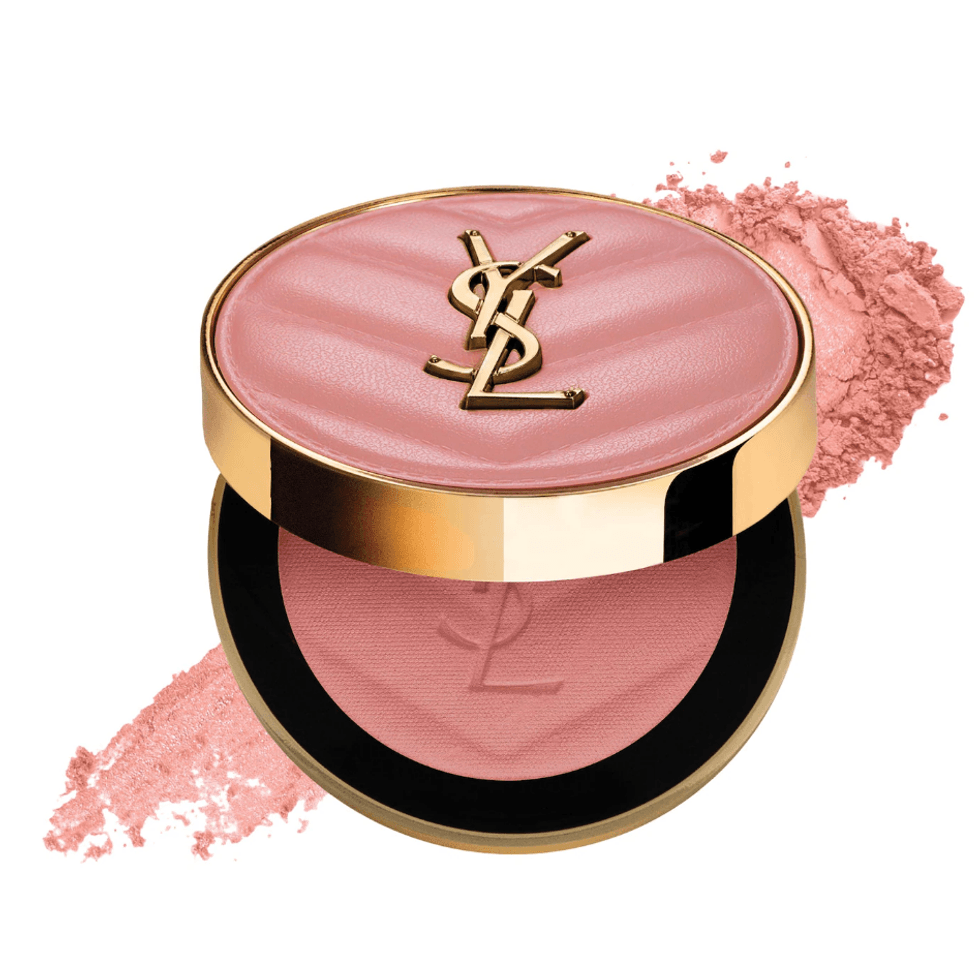 Yves Saint Laurent : fard \u00e0 joues en poudre modulable 24 h Make Me Blush vendue au Sephora.